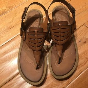 Clarks leather sandals